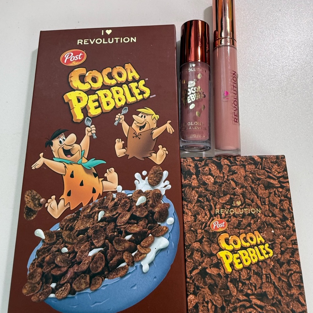 Revolution Cocoa Pebbles Lip Gloss Duo - Brown and Pink